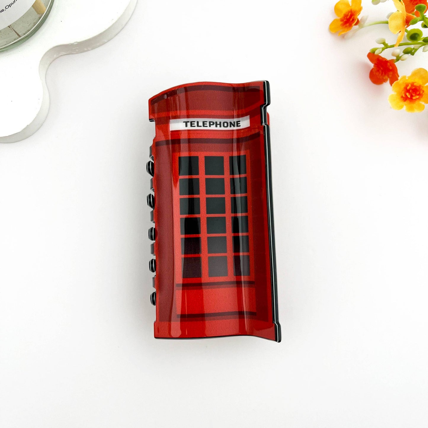 ☎️ Retro Phone Booth Hair Claw – Creative PVC Clip 📞